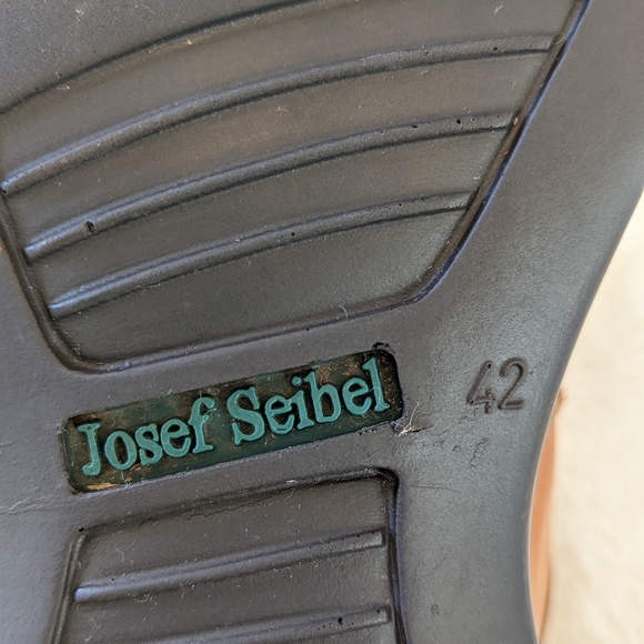 Great Condition: Josef Seibel Brown Leather  Slip-On Dress Shoes Size Me…